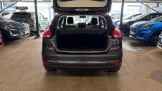 Ford Focus 1.6 125 Titanium 5dr Powershift Petrol Hatchback